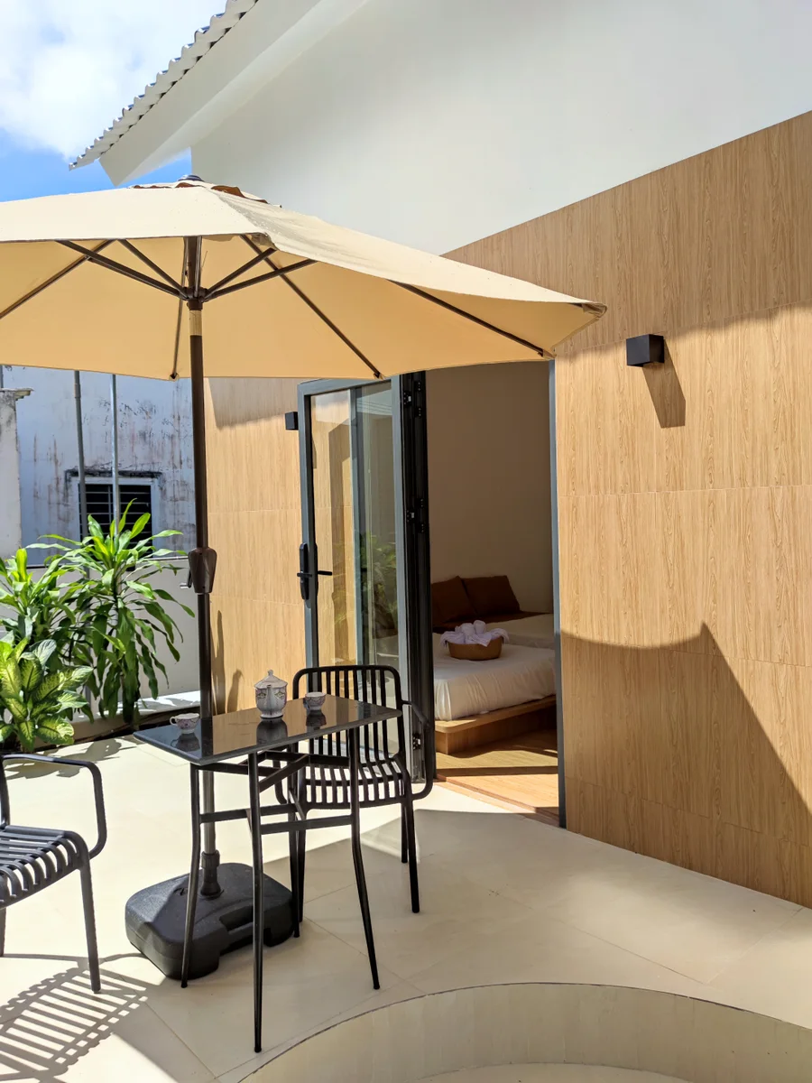 Poolside Room