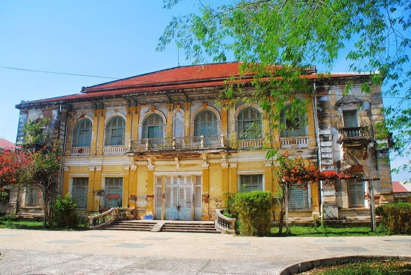 Dinh Tỉnh Trưởng Gò Công khi còn nguyên vẹn