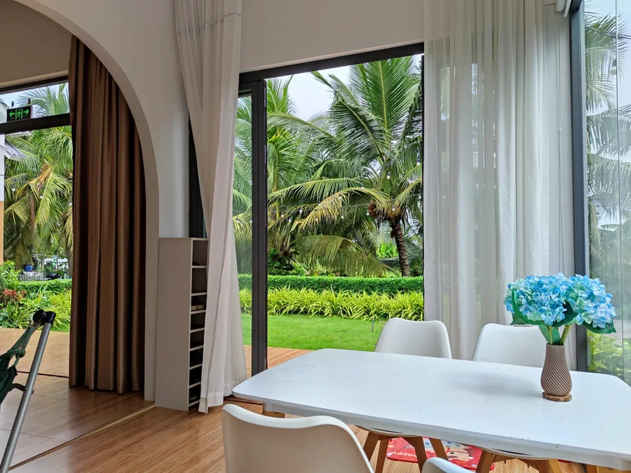 Garden Room