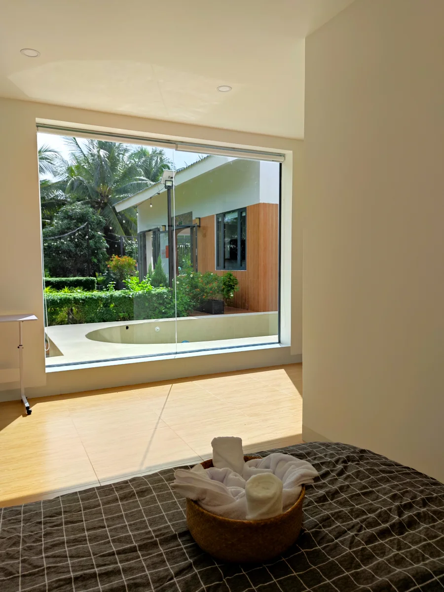 Oasis Room