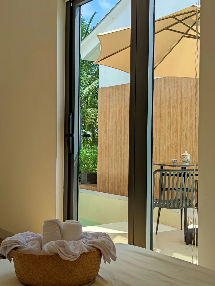 Poolside Room